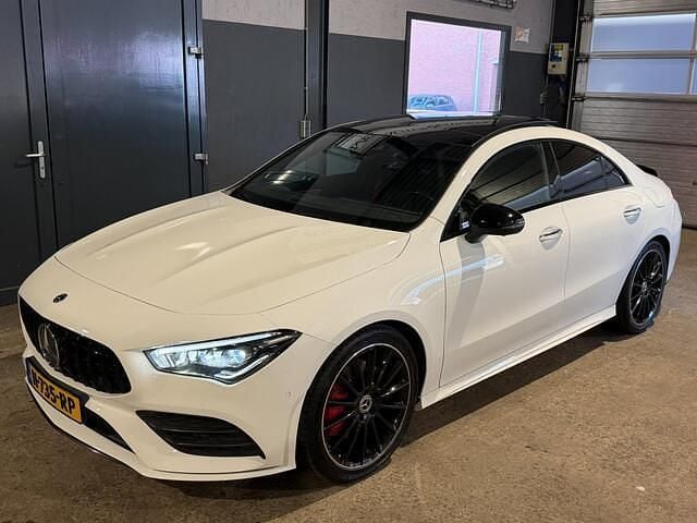 Occasion Mercedes CLA200 Premium Plus 163 PK (119 kW) 2020 Wit Sedan