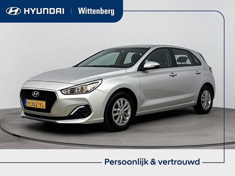 Grijs Occasion 2020 Hyundai i30 Comfort Hatchback | € 14.700 (Eerlijke prijs) - Afbeelding 1/4