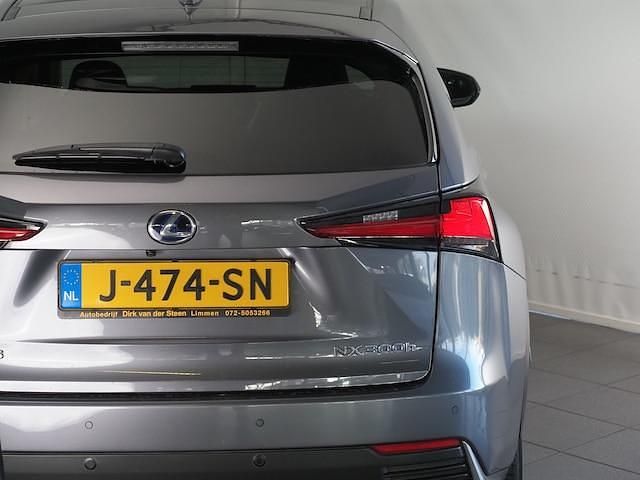 Occasion Lexus NX300h President Line 197 PK (144 kW) 2018 Grijs SUV