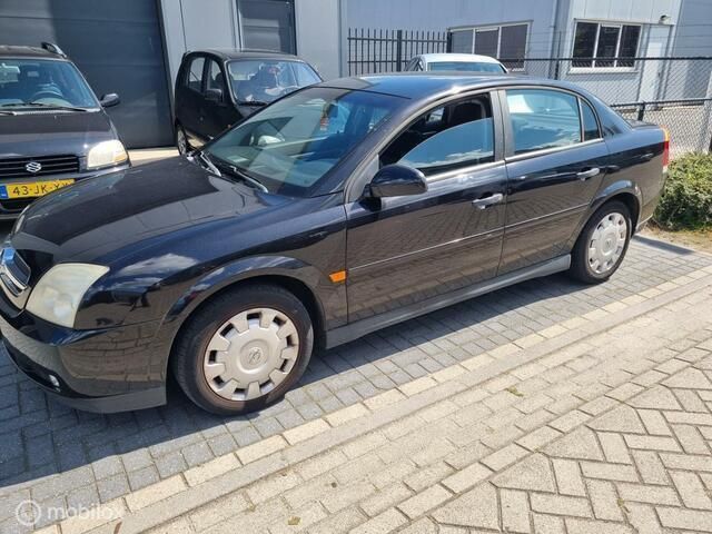 Zwart Gebruikt 2003 Opel Vectra Basis Sedan | € 850 (Duur) - Afbeelding 1/4