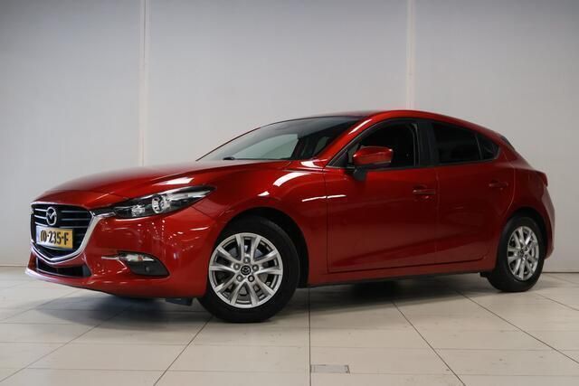 Rood Gebruikt 2018 Mazda 3 Hatchback | € 14.950 (Eerlijke prijs) - Afbeelding 1/4