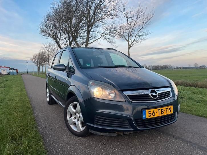 Gebruikt 2006 Opel Zafira | € 1.650 (Eerlijke prijs) - Afbeelding 1/4
