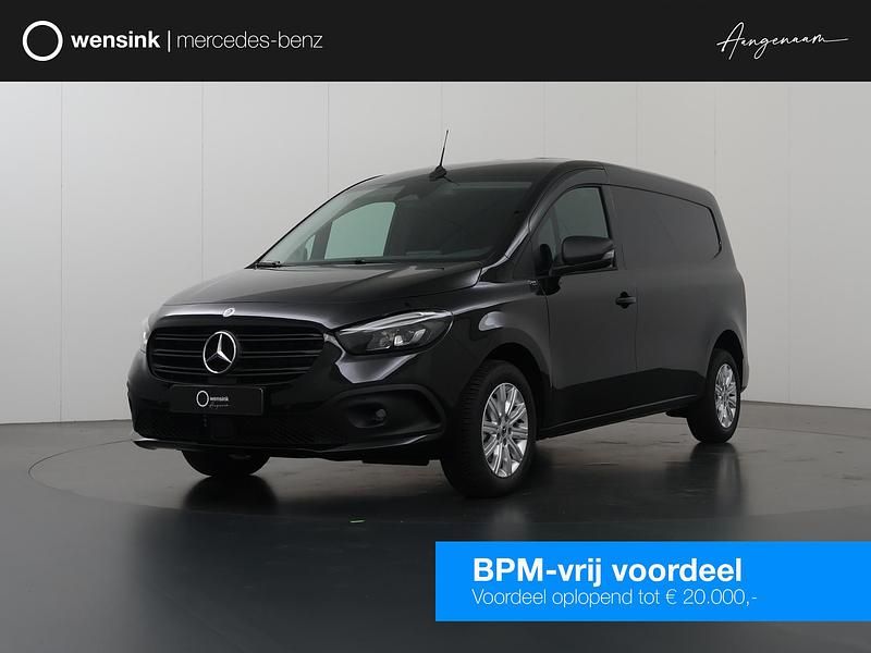 Zwart Gebruikt 2024 Mercedes Citan 112 Van | € 32.935 - Afbeelding 1/3