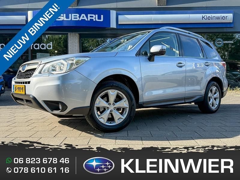 Grijs Gebruikt 2015 Subaru Forester SUV | € 18.555 (Eerlijke prijs) - Afbeelding 1/4