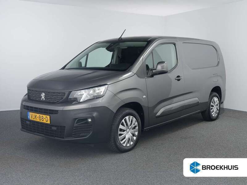Grijs Gebruikt 2021 Peugeot Partner Premium MPV | € 15.840 (Eerlijke prijs) - Afbeelding 1/4