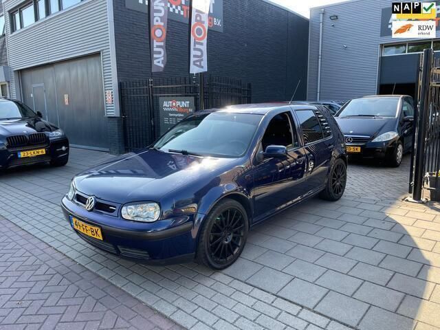 Blauw, metallic lak Gebruikt 2000 VW Golf IV Trendline Hatchback | € 1.499 (Eerlijke prijs) - Afbeelding 1/4
