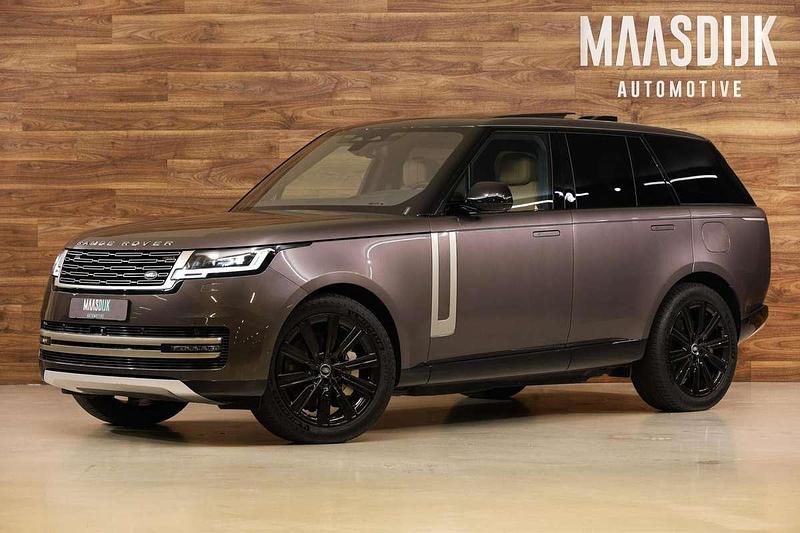Grijs, metallic lak Gebruikt 2022 Land Rover Range Rover HSE SUV | € 123.740 (Iets duurder) - Afbeelding 1/3