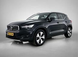 Zwart Gebruikt 2021 Volvo XC40 Inscription SUV | € 29.895 (Eerlijke prijs) - Afbeelding 1/3