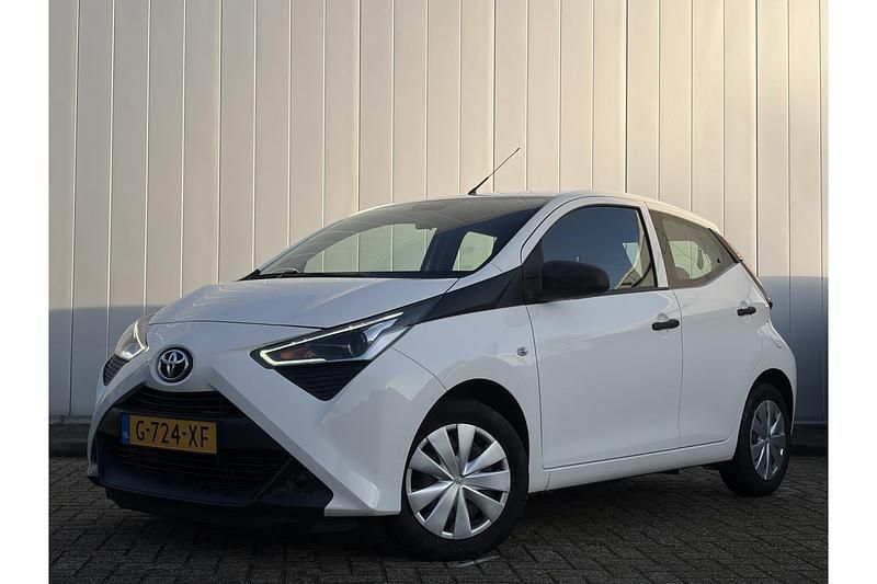 Wit Occasion 2019 Toyota Aygo Hatchback | € 9.199 (Goede deal) - Afbeelding 1/1