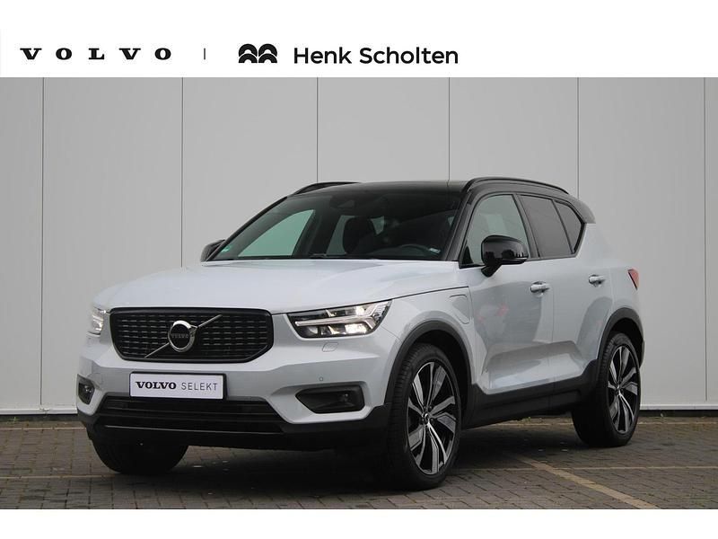 Grijs Gebruikt 2022 Volvo XC40 R-Design SUV | € 44.950 (Duur) - Afbeelding 1/4