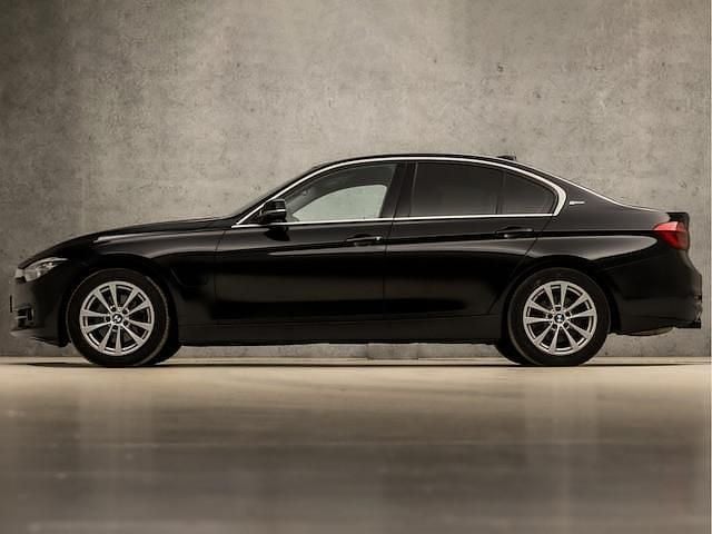 Occasion BMW 330e Executive 252 PK (185 kW) 2016 Zwart Sedan