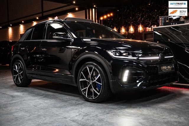Zwart Gebruikt 2022 VW T-Roc R SUV | € 47.900 - Afbeelding 1/4