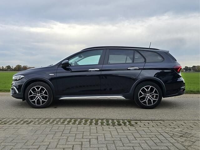 Occasion Fiat Tipo Cross 131 PK (96 kW) 2023 Zwart (metallic) Stationwagen