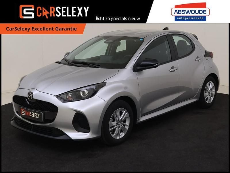 Grijs Gebruikt 2025 Mazda 2 Center-Line Hatchback | € 22.990 (Eerlijke prijs) - Afbeelding 1/4