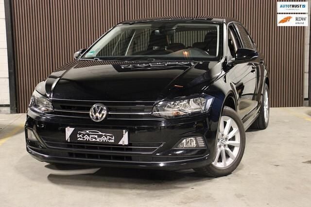 Zwart Gebruikt 2018 VW Polo Comfortline Hatchback | € 13.440 (Eerlijke prijs) - Afbeelding 1/4