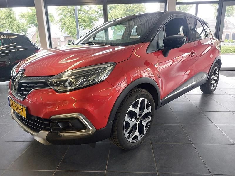 Rood Occasion 2018 Renault Captur Intens SUV | € 15.690 - Afbeelding 1/4