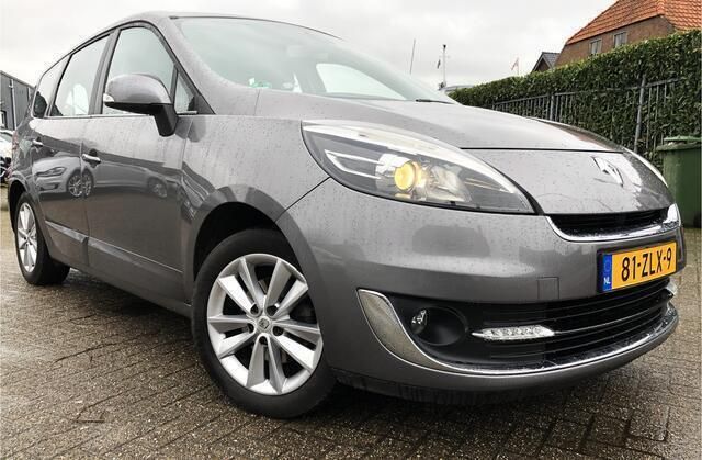 Grijs, metallic lak Gebruikt 2013 Renault Grand Scénic III Collection MPV | € 4.950 (Eerlijke prijs) - Afbeelding 1/4