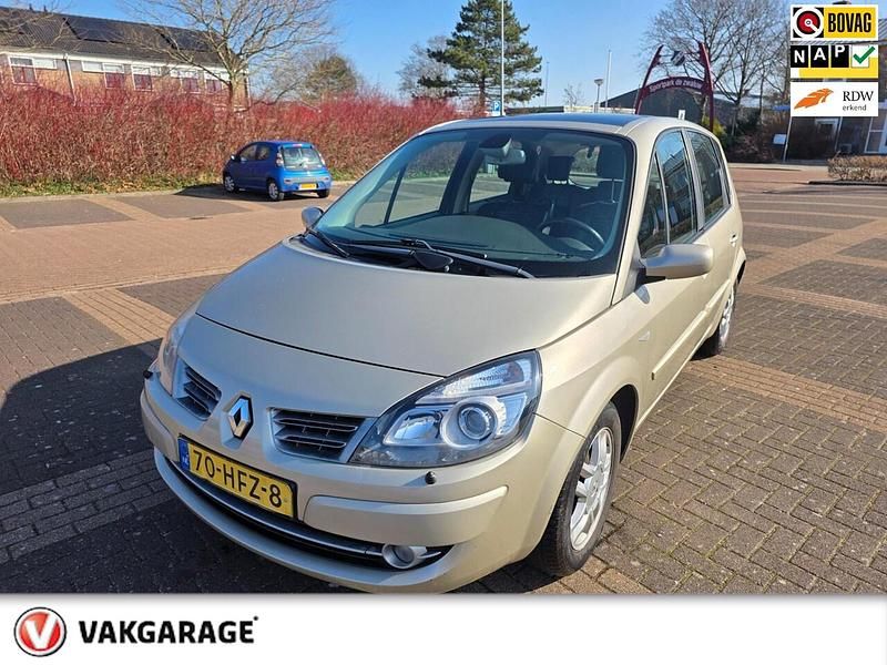 Beige Gebruikt 2009 Renault Scénic III MPV | € 3.745 (Eerlijke prijs) - Afbeelding 1/4