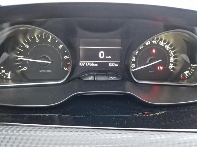 Occasion Peugeot 208 Allure 82 PK (60 kW) 2017 Blauw (metallic) Hatchback