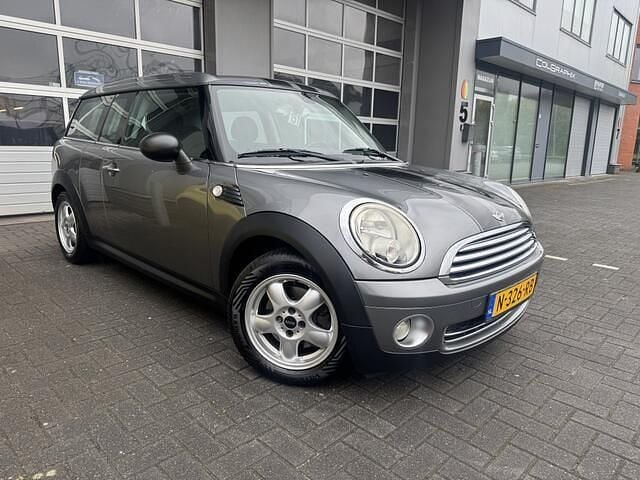 Grijs Gebruikt 2010 Mini ONE Pepper Hatchback | € 4.775 (Eerlijke prijs) - Afbeelding 1/4