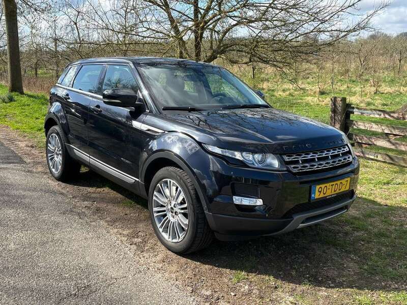 Zwart Gebruikt 2012 Land Rover Range Rover evoque Prestige SUV | € 10.750 (Eerlijke prijs) - Afbeelding 1/4