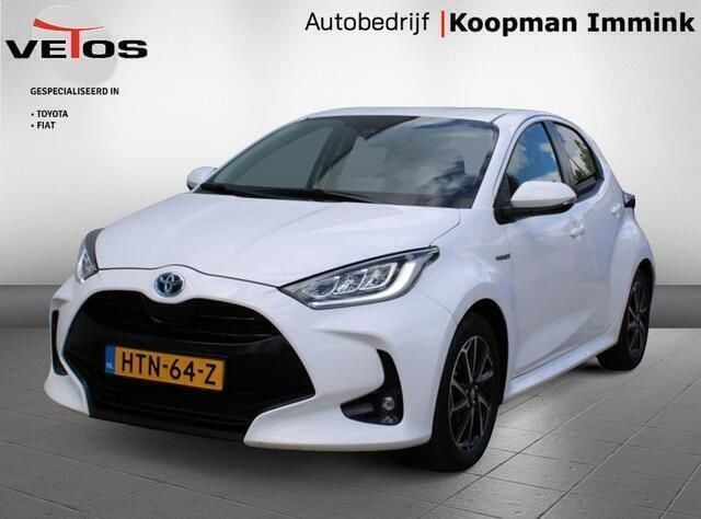 Wit Gebruikt 2021 Toyota Yaris Active Hatchback | € 18.950 (Eerlijke prijs) - Afbeelding 1/4
