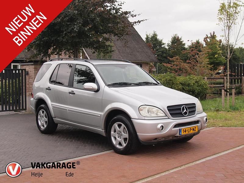 Grijs Gebruikt 2003 Mercedes 350 SUV | € 8.990 - Afbeelding 1/4