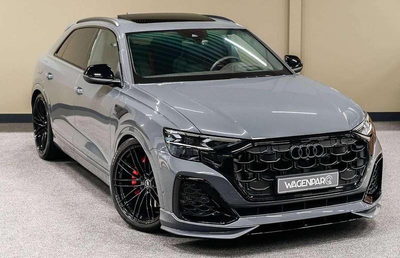 Grijs Nieuw 2025 Audi Q8 SUV | € 159.495 - Afbeelding 1/4