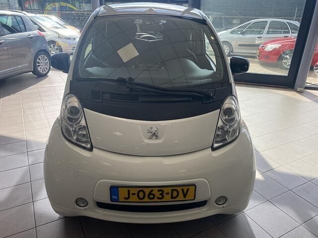 Occasion Peugeot iON Active 47 kW (64 PK) 2012 Wit Hatchback