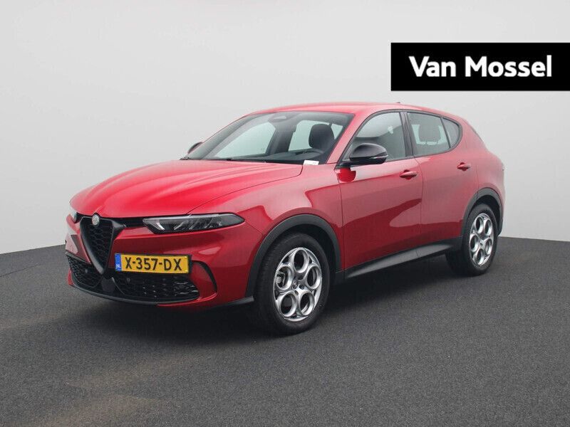 Rood Gebruikt 2023 Alfa Romeo Tonale Sprint SUV | € 32.840 (Iets duurder) - Afbeelding 1/4