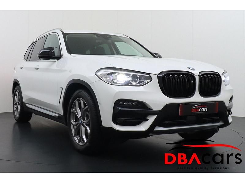 Wit Occasion 2020 BMW X3 Executive SUV | € 32.950 (Eerlijke prijs) - Afbeelding 1/4