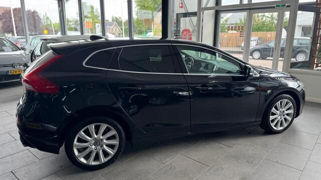 Occasion Volvo V40 Ocean Race 190 PK (139 kW) 2015 Zwart Stationwagen