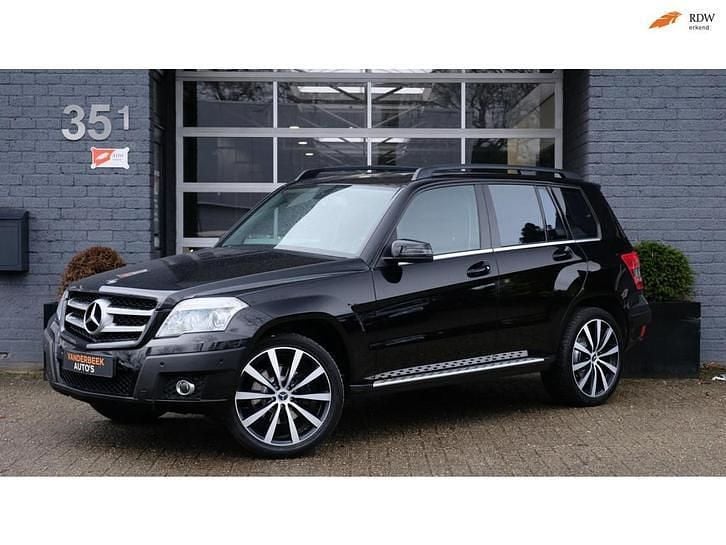 Zwart (metallic) Occasion 2008 Mercedes GLK280 SUV | € 11.950 (Goede deal) - Afbeelding 1/4