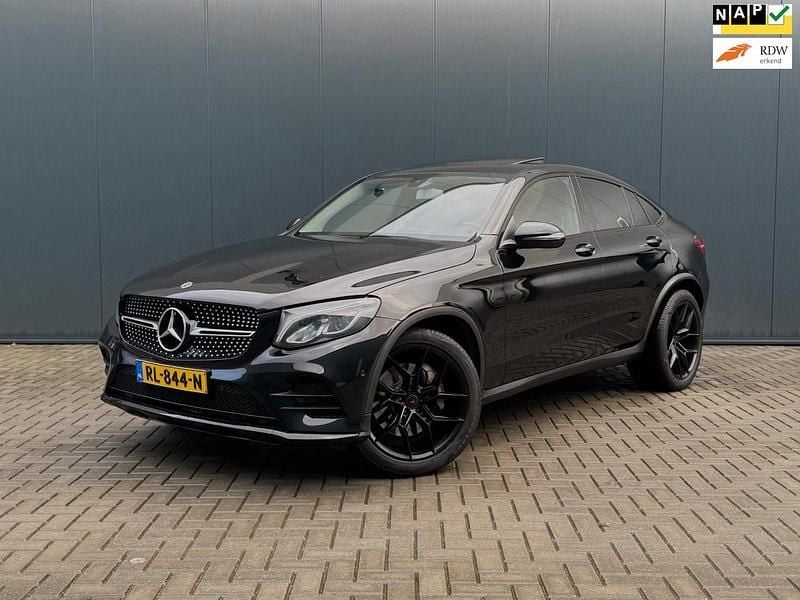 Occasion Mercedes GLC250 AMG 211 PK (155 kW) 2018 Zwart (metallic) Coupé