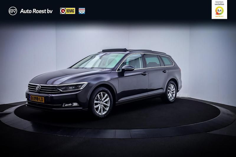 Grijs Gebruikt 2019 VW Passat Highline Stationwagen | € 23.125 (Goede deal) - Afbeelding 1/4