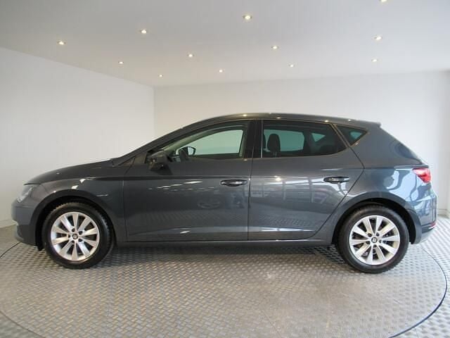 Occasion Seat Leon Style 150 PK (110 kW) 2020 Grijs Hatchback