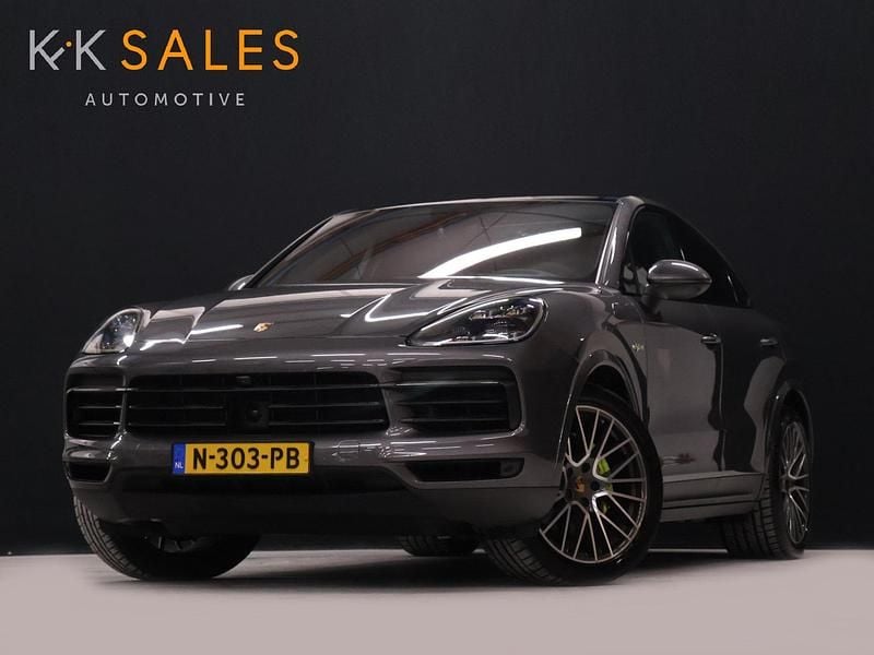Grijs Occasion 2020 Porsche Cayenne SUV | € 63.940 (Super prijs) - Afbeelding 1/4