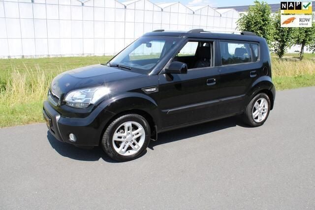 Zwart, metallic lak Gebruikt 2011 Kia Soul SUV | € 6.350 (Iets duurder) - Afbeelding 1/4