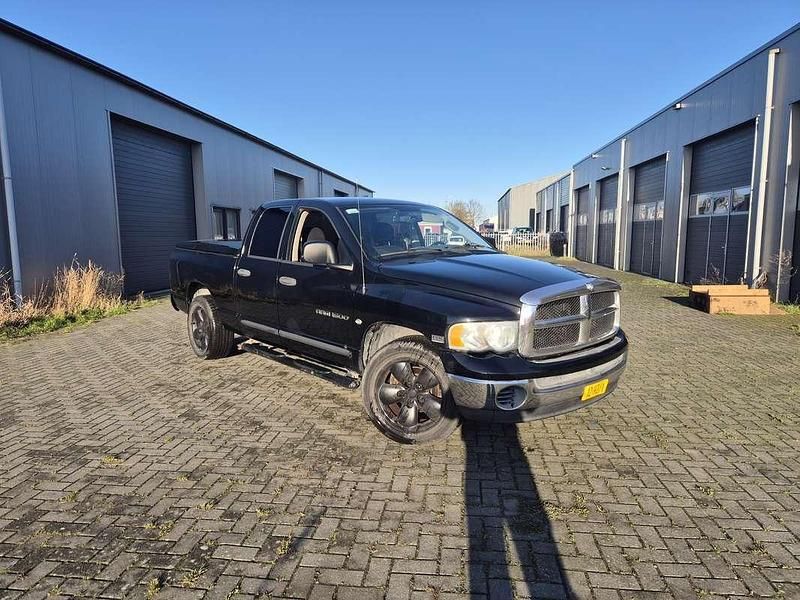 Zwart Gebruikt 2004 Dodge Magnum | € 9.250 - Afbeelding 1/4