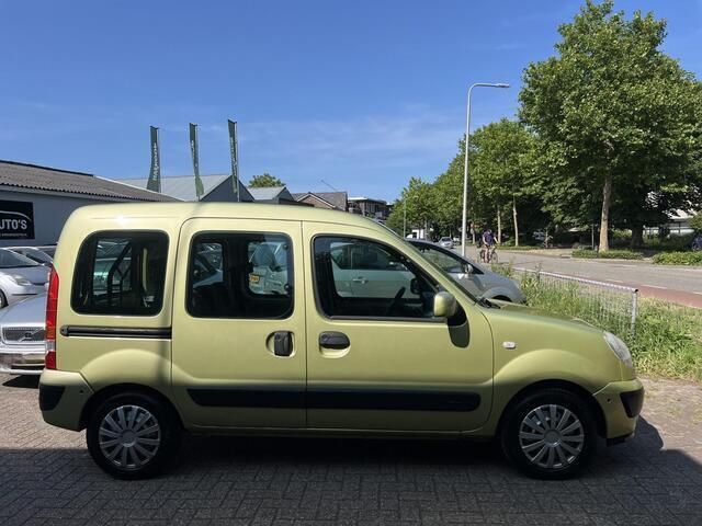 Occasion Renault Kangoo Expression 95 PK (69 kW) 2006 Groen MPV