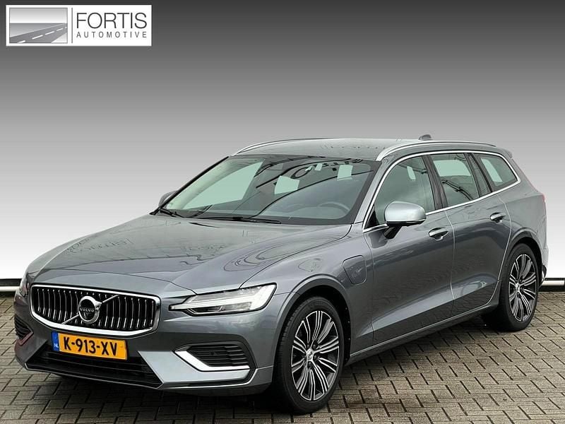 Grijs Gebruikt 2021 Volvo V60 Business Edition Stationwagen | € 29.895 (Goede deal) - Afbeelding 1/4