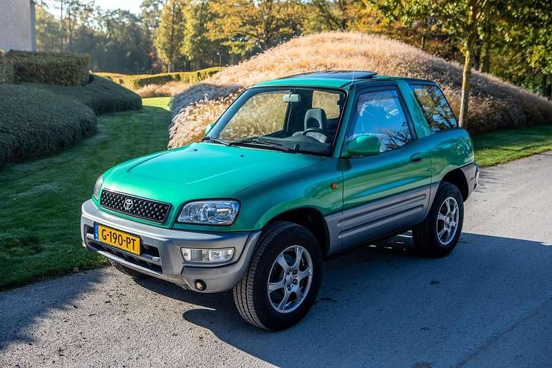 Groen Gebruikt 1999 Toyota RAV4 SUV | € 6.450 - Afbeelding 1/4