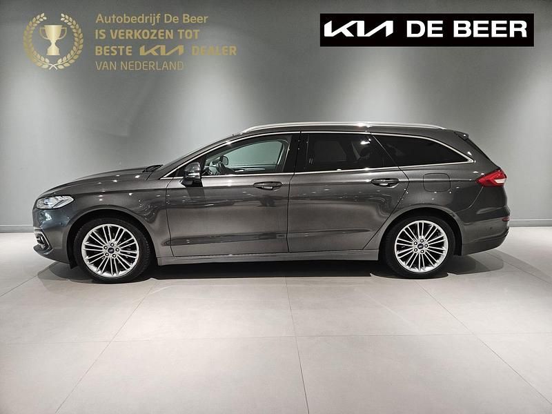 Grijs Gebruikt 2019 Ford Mondeo Titanium Stationwagen | € 12.995 (Eerlijke prijs) - Afbeelding 1/4
