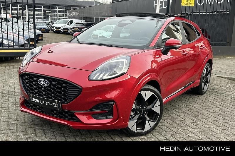 Rood Occasion 2025 Ford Puma ST-Line SUV | € 31.745 (Iets duurder) - Afbeelding 1/4