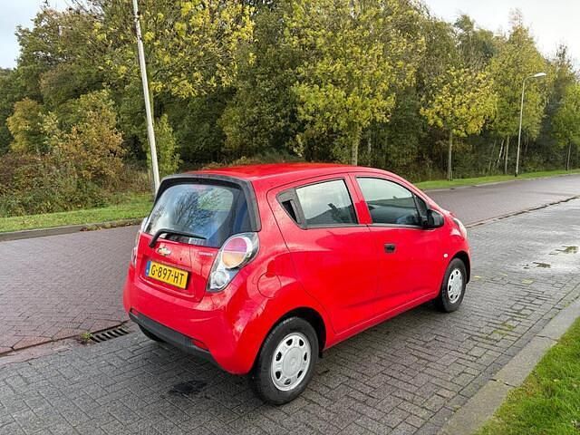 Occasion Chevrolet Spark 68 PK (50 kW) 2012 Rood Hatchback