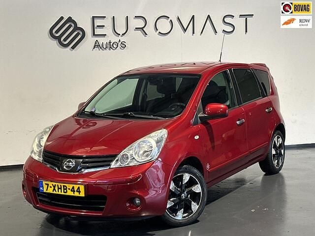 Occasion Nissan Note Tekna 110 PK (80 kW) 2011 Rood Hatchback