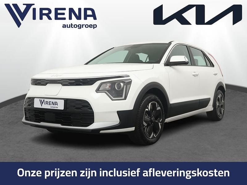 Wit Nieuw 2025 Kia e-Niro Light SUV | € 35.995 (Super prijs) - Afbeelding 1/3