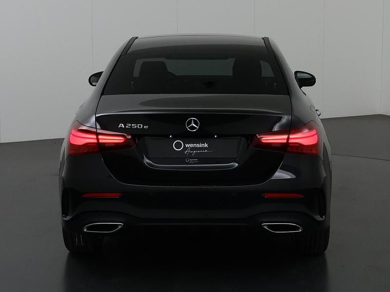 Occasion Mercedes A250 Business 218 PK (160 kW) 2025 Zwart Sedan