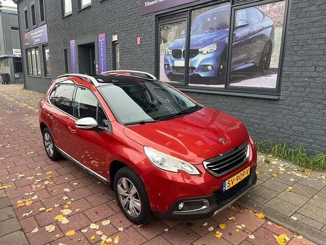 Rood Gebruikt 2015 Peugeot 2008 Allure SUV | € 5.950 (Goede deal) - Afbeelding 1/4