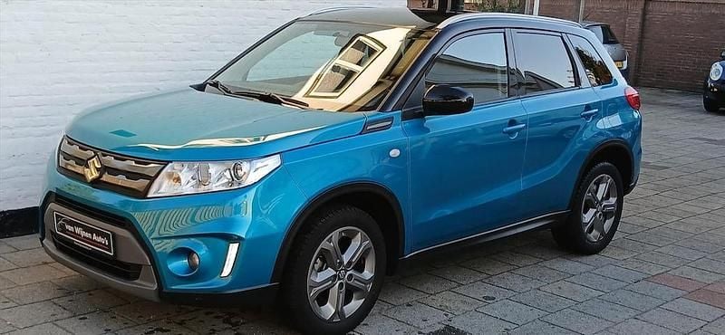 Occasion Suzuki Vitara Exclusive 120 PK (88 kW) 2018 Blauw (metallic) SUV